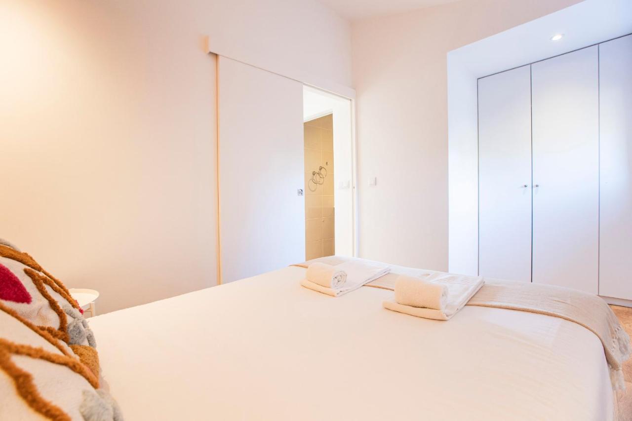 Lovelystay - Urban Cottage Porto Luaran gambar